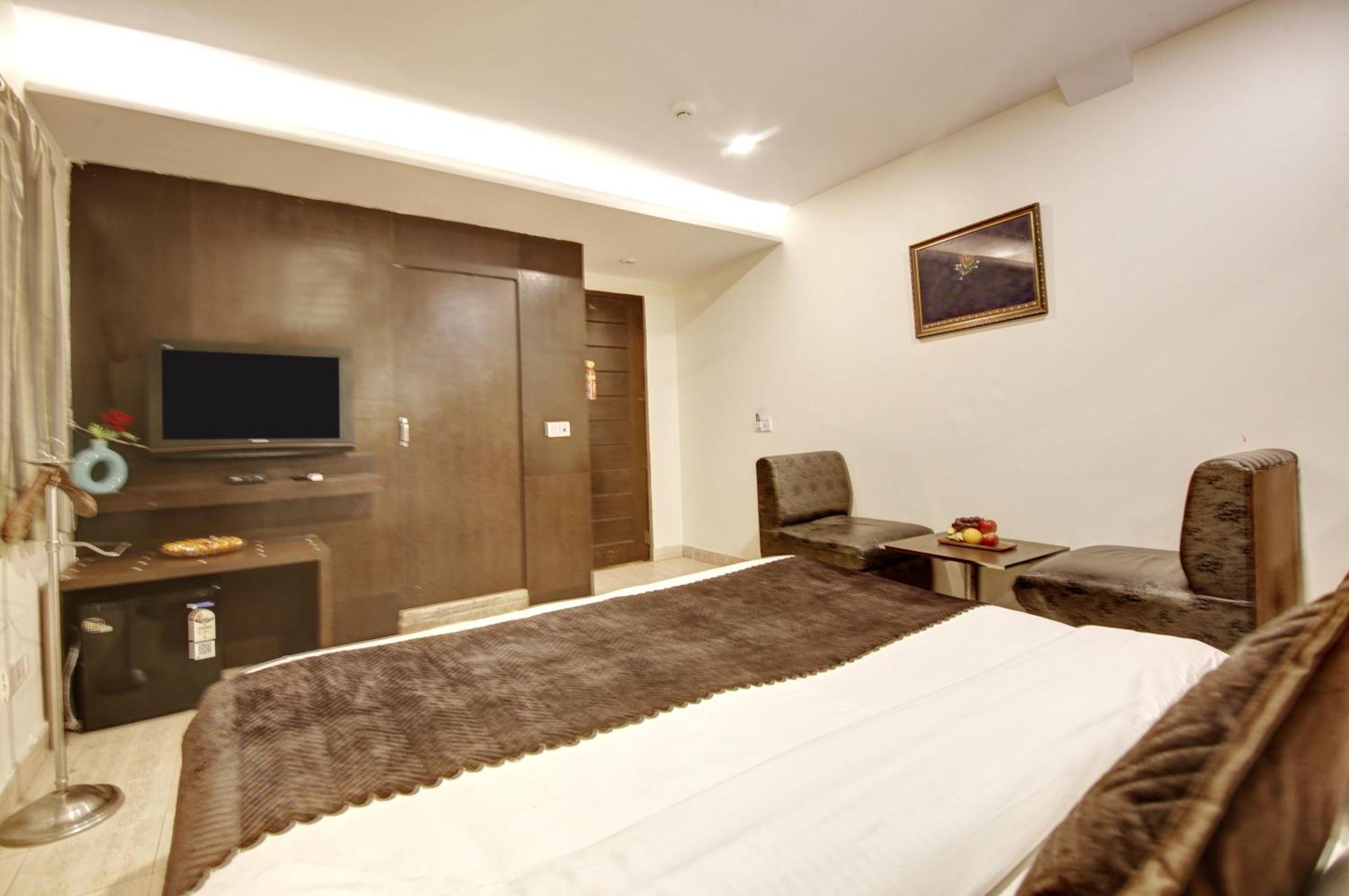 Hotel Wk Comfort - Near White Clove New Delhi Exteriör bild