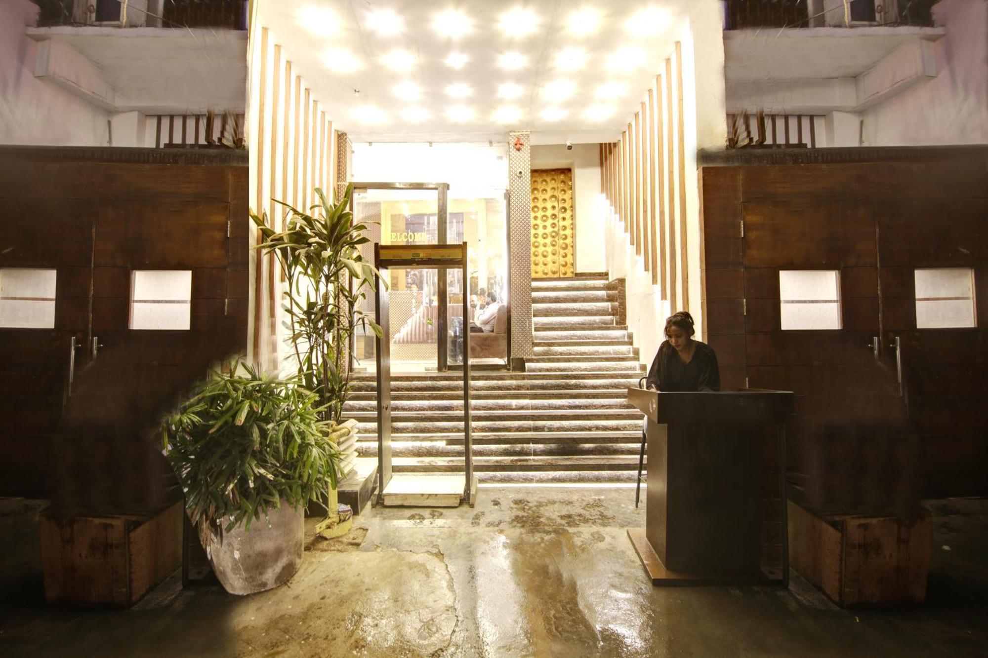 Hotel Wk Comfort - Near White Clove New Delhi Exteriör bild