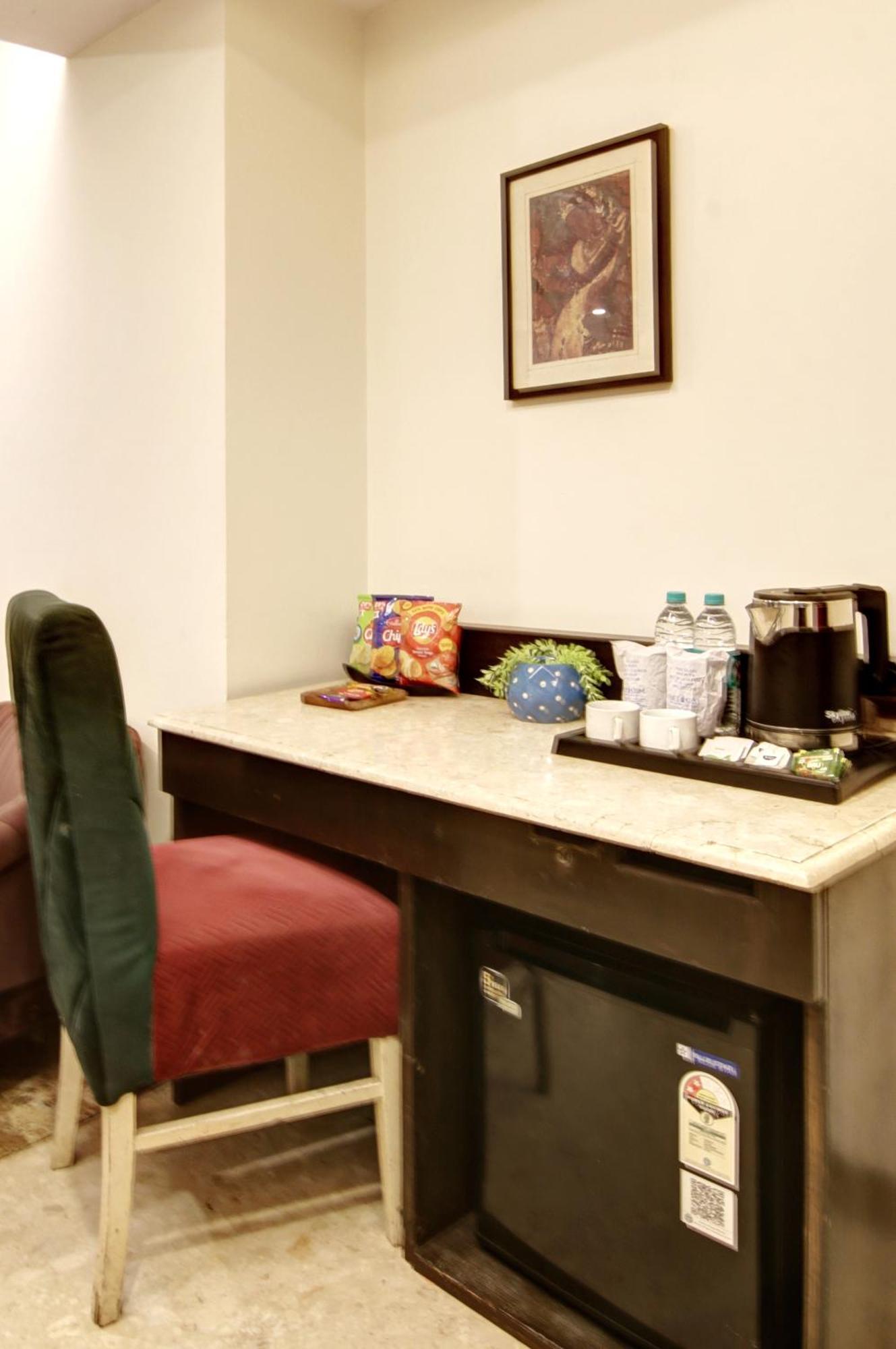 Hotel Wk Comfort - Near White Clove New Delhi Exteriör bild