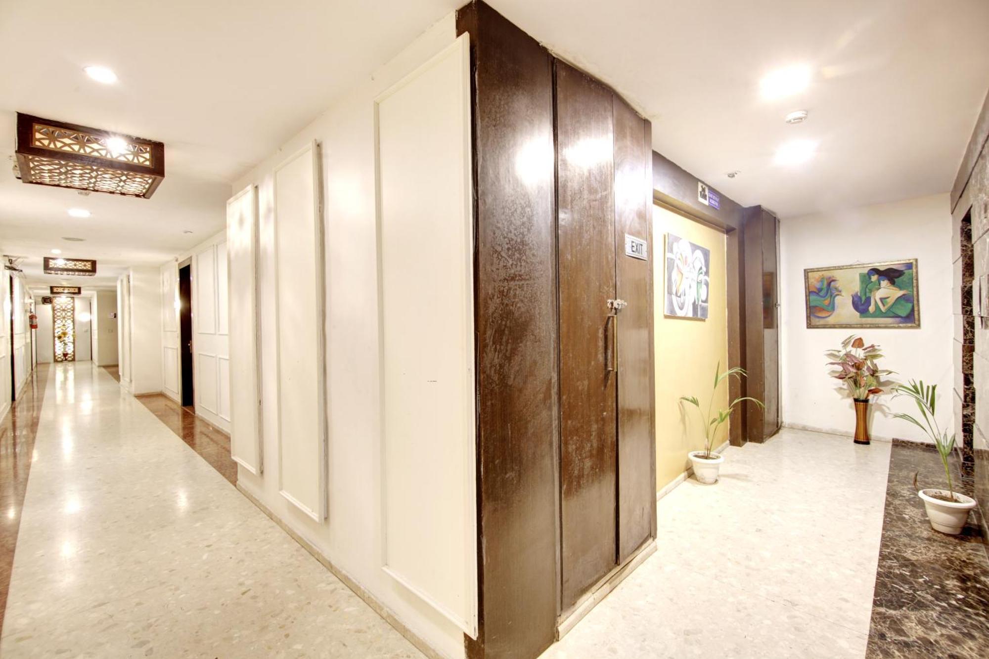 Hotel Wk Comfort - Near White Clove New Delhi Exteriör bild