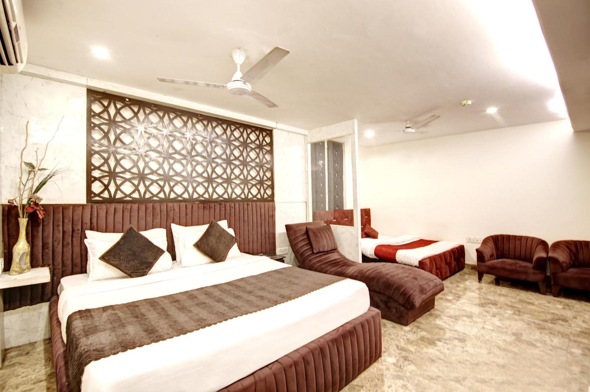 Hotel Wk Comfort - Near White Clove New Delhi Exteriör bild