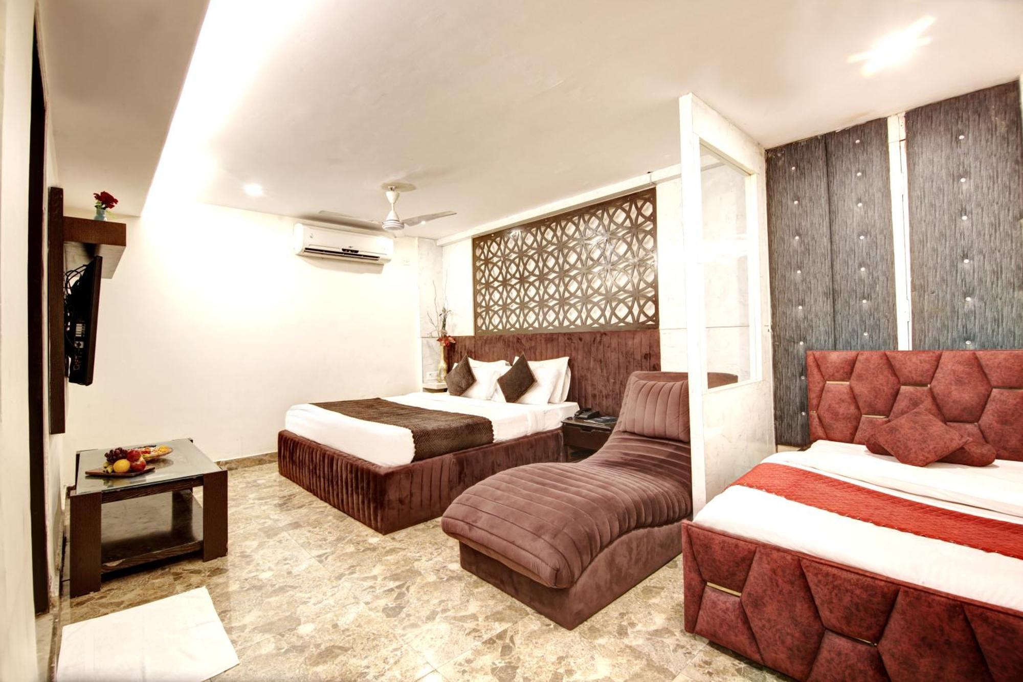 Hotel Wk Comfort - Near White Clove New Delhi Exteriör bild