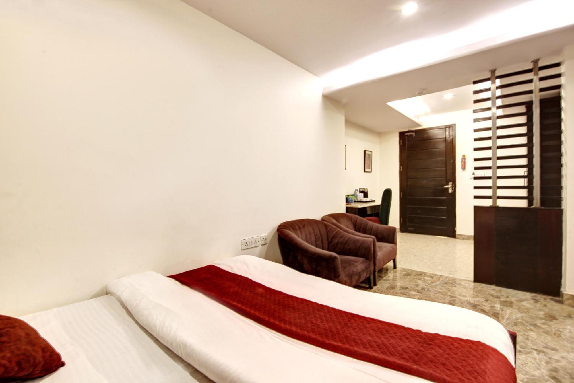 Hotel Wk Comfort - Near White Clove New Delhi Exteriör bild