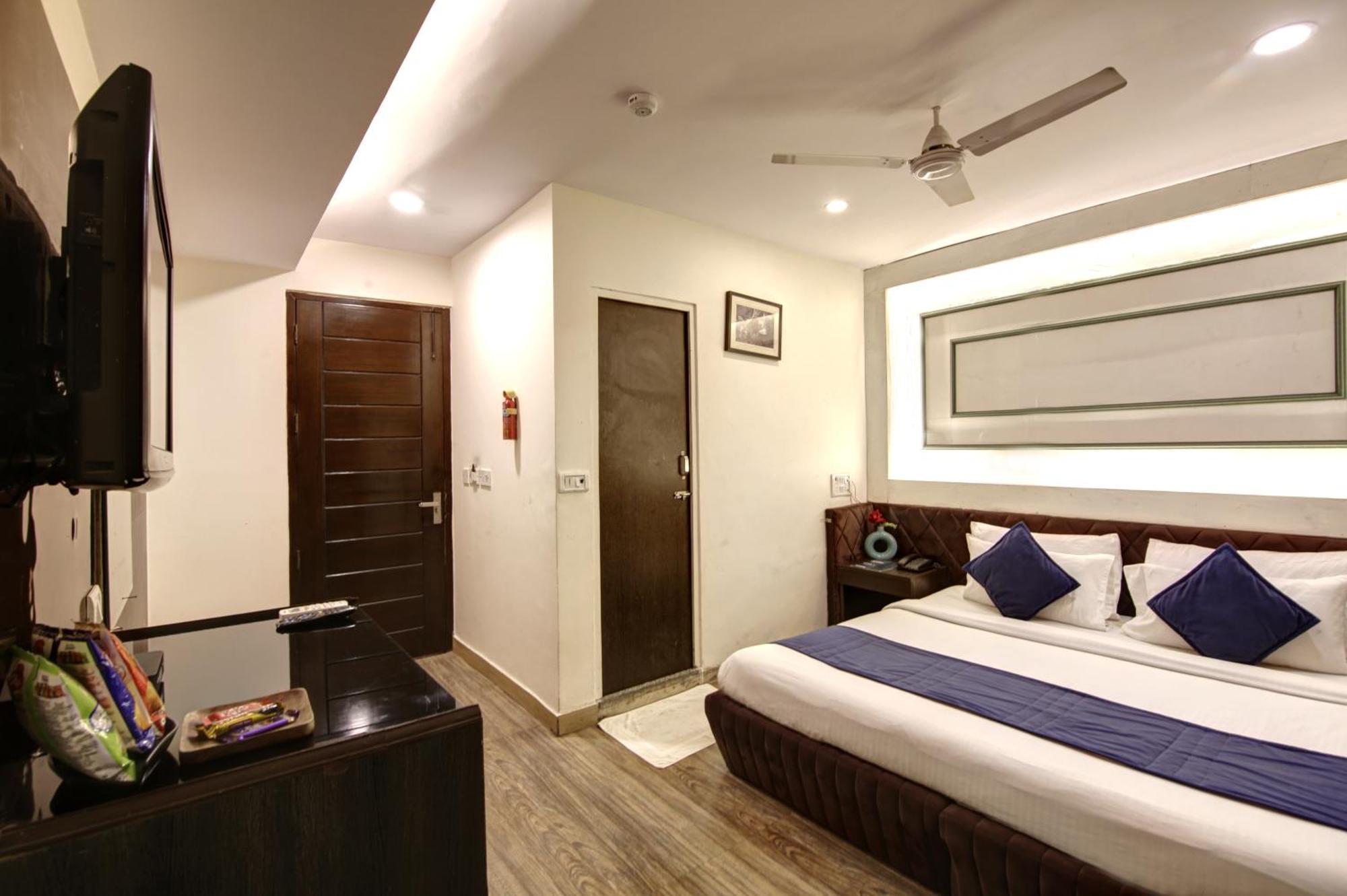 Hotel Wk Comfort - Near White Clove New Delhi Exteriör bild
