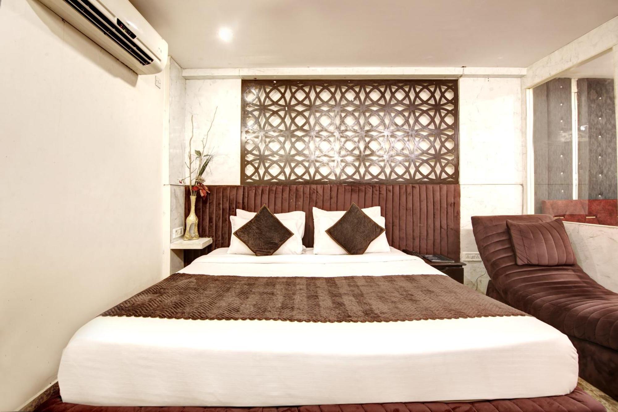 Hotel Wk Comfort - Near White Clove New Delhi Exteriör bild